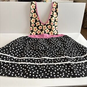 Gourmet Club Hostess Apron, Black Polka Dot Floral Pink, Retro 1950's, 0ne Size